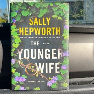 THE YOUNGER WIFE Sally Hepworth Hardcover with Dust jacket